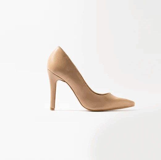 Zapatillas puntiagudas