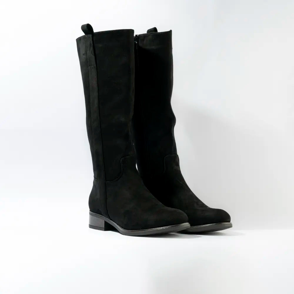 NEGRO